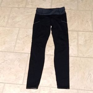 Women Lululemon Leggings/Tights Size 6
